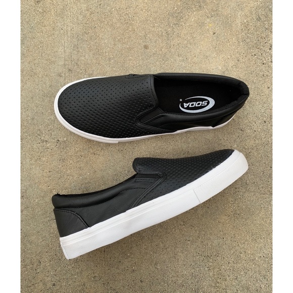 Soda Tracer Perforated Slip On Sneakers Flats - Picture 6 of 7